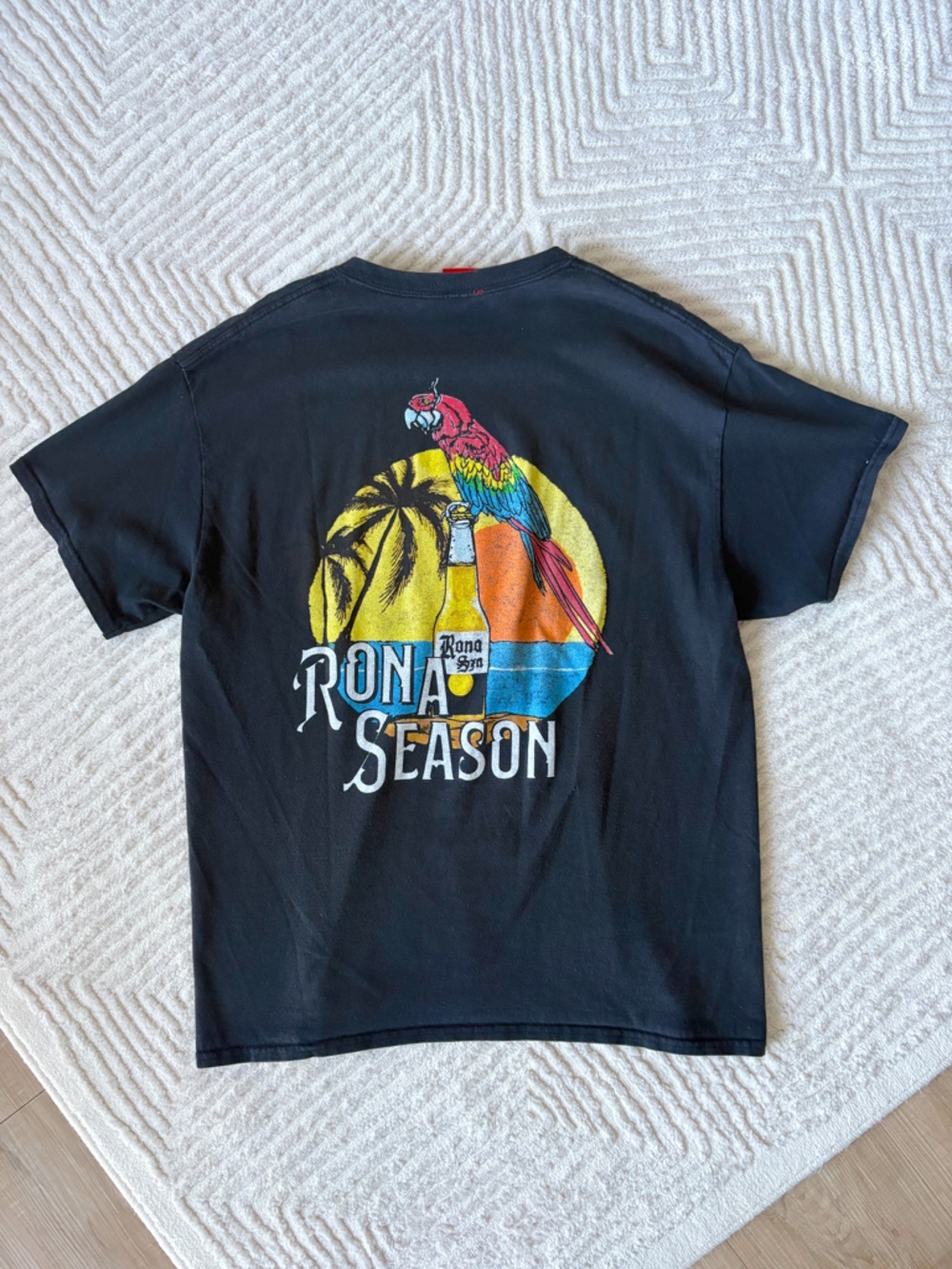 Tropical Parrot 'Rona Season' Graphic Tee • Size Large
